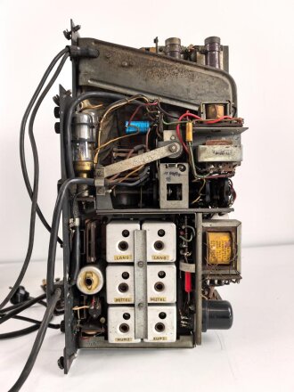 Wehrmacht Rundfunkempfänger WR1, Originallack, datiert 1941, Funktion nicht geprüft
