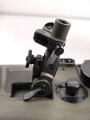 Lichtsprechgerät 80 Wehrmacht. Hersteller Carl Zeiss Jena. Optisch einwandfrei, Originallack, Funktion nicht geprüft. Im passenden Lederbehälter, diesem fehlt ein Metallbeschlag um den zweiten verschluss zu halten.