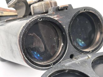 Richtungsweiser-Fernrohr "Rm.- F 12 x 60" für den Entfernungsmesser auf 4 Meter Basis, Gute Durchsicht, aber verschmutzt. Originallack, der Gummi angetrocknet. Ungereinigtes Stück