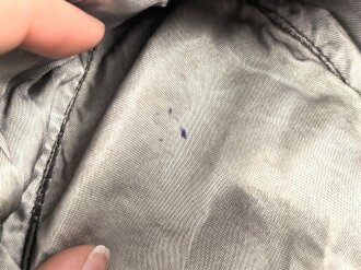 Luftwaffe, Feldmütze Modell 1943 für Mannschaften. Späte, " leichte " Ausführung. Leicht angeschmutzt, Kopfgrösse gemessen 54