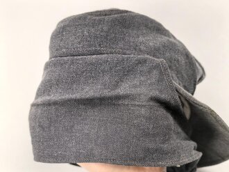 Luftwaffe, Feldmütze Modell 1943 für Mannschaften. Späte, " leichte " Ausführung. Leicht angeschmutzt, Kopfgrösse gemessen 54