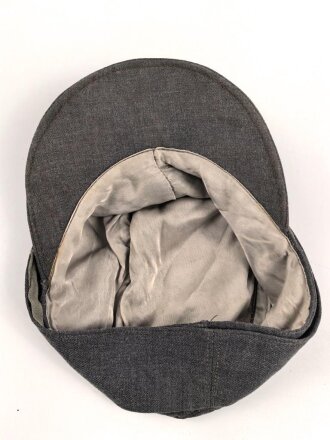 Luftwaffe, Feldmütze Modell 1943 für Mannschaften. Späte, " leichte " Ausführung. Leicht angeschmutzt, Kopfgrösse gemessen 54