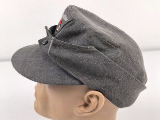 Luftwaffe, Feldmütze Modell 1943 für Mannschaften. Späte, " leichte " Ausführung. Leicht angeschmutzt, Kopfgrösse gemessen 54