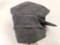 Luftwaffe, Feldmütze Modell 1943 für Mannschaften. Späte, " leichte " Ausführung. Leicht angeschmutzt, Kopfgrösse gemessen 54