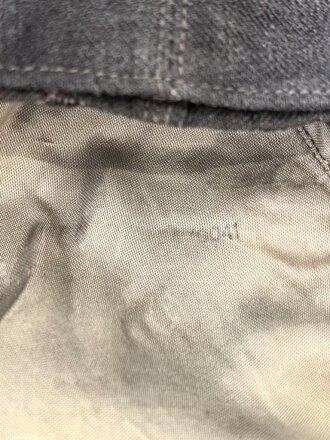 Luftwaffe, Feldmütze Modell 1943 für Mannschaften. Späte, " leichte " Ausführung. Leicht angeschmutzt, Kopfgrösse gemessen 54