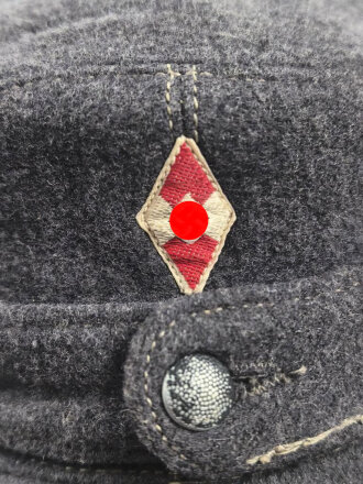 Feldmütze für Flakhelfer der Hitlerjugend. Leicht getragenes Stück , Kopfgrösse 58, die Raute original vernäht