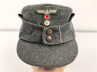Heer, Feldmütze Modell 1943 für Mannschaften. Italienische Fertigung, typische lackierte Holzknöpfe,  Kopfgrösse 56