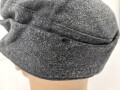Luftwaffe, Feldmütze Modell 1943 für Mannschaften. Original vernähter Kriegsmarineadler, Kopfgrösse 60, datiert 1944. So noch nie gesehen.