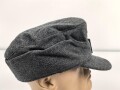 Luftwaffe, Feldmütze Modell 1943 für Mannschaften. Original vernähter Kriegsmarineadler, Kopfgrösse 60, datiert 1944. So noch nie gesehen.