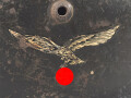Luftwaffe, Stahlhelmglocke Modell 1935. Originallack, das Hakenkreuz passend zum Adler zu etwa 60-70% erhalten. SE66, ungereinigt