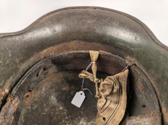 1. Weltkrieg, Stahlhelm Modell 1916. Ungereinigtes Souvenir eines amerikanischen Soldaten im 1. Weltkrieg