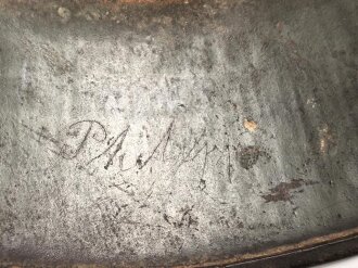 1. Weltkrieg, Stahlhelm Modell 1916. Ungereinigtes Souvenir eines amerikanischen Soldaten im 1. Weltkrieg