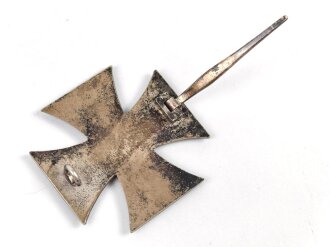 Eisernes Kreuz 1. Klasse 1939,  unmarkiertes Stück.  Der Eisenkern zu 100% geschwärzt