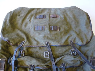 Rucksack für Gebirgsjäger Wehrmacht datiert 1942, stärker getragenes Stück