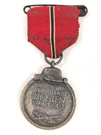 Medaille Winterschlacht im Osten, im Bandring markiert "18" für Karl Wurster  Markneukirchen