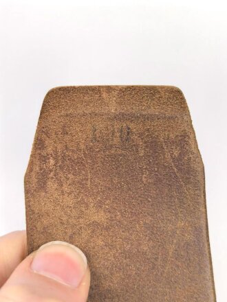 Zweidornkoppel für Offiziere , ungeschwärztes Leder , Höhe 54mm, Gesamtlänge 115cm