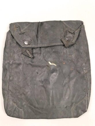 Tasche für eine Gasplane der Wehrmacht, gummierte Ausführung, datiert 1943