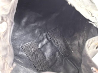 Tasche für eine Gasplane der Wehrmacht, gummierte Ausführung, datiert 1943