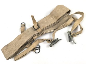 Paar Steigfelle für Ski der Wehrmacht. So bei der Gebirgstruppe geführt. Sehr guter Zustand