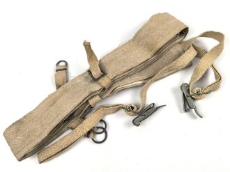 Paar Steigfelle für Ski der Wehrmacht. So bei der Gebirgstruppe geführt. Sehr guter Zustand