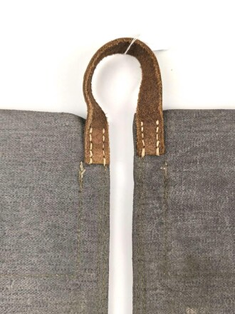 Wehrmacht, Beutel für Gewehrgranaten . Graue Ausführung datiert 1942, ungebrauchtes Stück mit leichten Lagerspuren