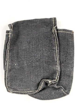 Blaue Webleinentasche Wehrmacht, für mich nicht zuzuordnen, Maße etwa 13 x 16 x 7cm
