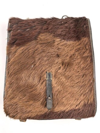 Tornister Wehrmacht, getragenes Stück in gutem Gesamtzustand, datiert 1941