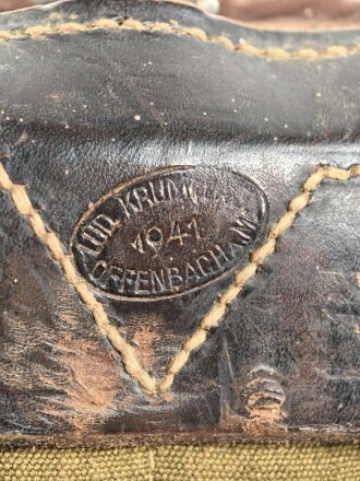 Tornister Wehrmacht, getragenes Stück in gutem Gesamtzustand, datiert 1941