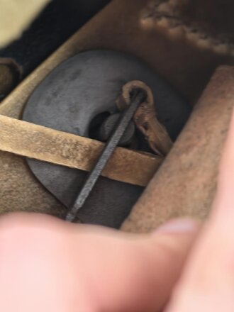 Tornister Wehrmacht, getragenes Stück in gutem Gesamtzustand, datiert 1940