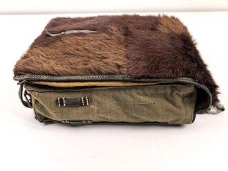 Tornister Wehrmacht, getragenes Stück in gutem Gesamtzustand, datiert 1940