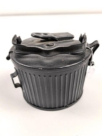 Gurttrommel 34 Wehrmacht , Hersteller hqu43, überlackiertes Stück ?