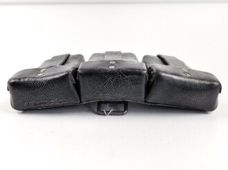 Patronentasche zum K98 Wehrmacht ( für 6 Ladestreifen) Getragenes Stück mit Reichsbetriebsnummer