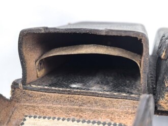 Patronentasche zum K98 Wehrmacht ( für 6 Ladestreifen) Getragenes Stück mit Reichsbetriebsnummer