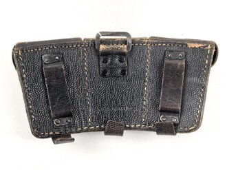 Patronentasche zum K98 Wehrmacht ( für 6 Ladestreifen) Getragenes Stück mit Reichsbetriebsnummer