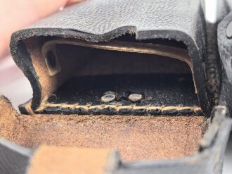 Patronentasche zum K98 Wehrmacht ( für 6 Ladestreifen) Getragenes Stück mit Reichsbetriebsnummer