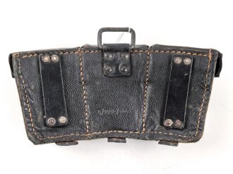 Patronentasche zum K98 Wehrmacht ( für 6 Ladestreifen) Getragenes Stück mit Reichsbetriebsnummer