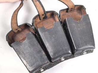 Patronentasche zum K98 Wehrmacht ( für 6 Ladestreifen) Getragenes Stück mit Reichsbetriebsnummer
