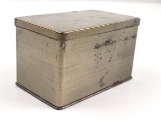 Behälter samt leicht defekten Ersatzgläsern für die Kradmelderbrille der Wehrmacht