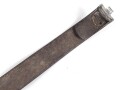 Koppelriemen für Mannschaften der Wehrmacht. Mehrfach zurückgesetzt, extrem lange Verstelllasche . Gesamtlänge 102cm