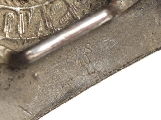 Heer, Koppelschloss für Mannschaften . Eisen lackiert, an Lederzunge von E.Schneider Lüdenscheid 1940, getragenes Stück