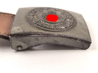 Heer, Koppelschloss für Mannschaften . Eisen lackiert, an Lederzunge von Dransfeld  Menden 1940, getragenes Stück
