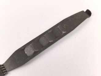 Einführstück für 50 Schuss Gurt MG34/42 der Wehrmacht. Hersteller acu41