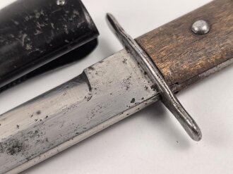 Luftwaffe, Kampfmesser, Stiefelmesser Wehrmacht. Klinge mit Luftwaffenabnahme. Scheide Originallack