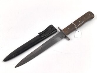 Luftwaffe, Kampfmesser, Stiefelmesser Wehrmacht. Klinge mit Luftwaffenabnahme. Scheide Originallack