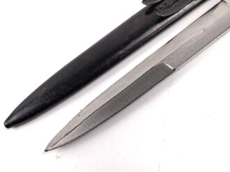 Luftwaffe, Kampfmesser, Stiefelmesser Wehrmacht. Klinge mit Luftwaffenabnahme. Scheide Originallack