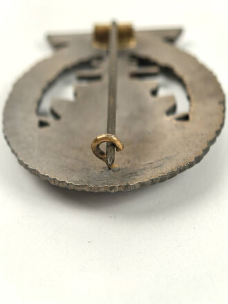 Flottenkriegsabzeichen, Hersteller f.o. für Friedrich Orth. Ungetragenes Stück