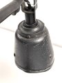 "Midgard" Lampe für Funkwagen der Wehrmacht. Luftwaffenblauer Originallack, Funktion nicht geprüft, mit der seltenen Halterung