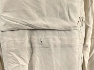 Luftwaffe, Wintertarnjacke mit Hose, so in der Notausrüstung von Flugzeugen geführt. Ungetragenes Set, keinerlei Stempelung, der Adler direkt ausgestickt, habe ich so noch nie gesehen.
