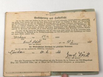 Ausweise eines Angehörigen der Flieger HJ und des NSFK. Träger des HJ Schießabzeichen sowie des HJ Leistungsabzeichen in silber.