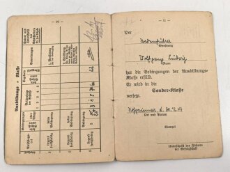 Umfangreicher Papiernachlass eines Angehörigen der Hitlerjugend Bremen